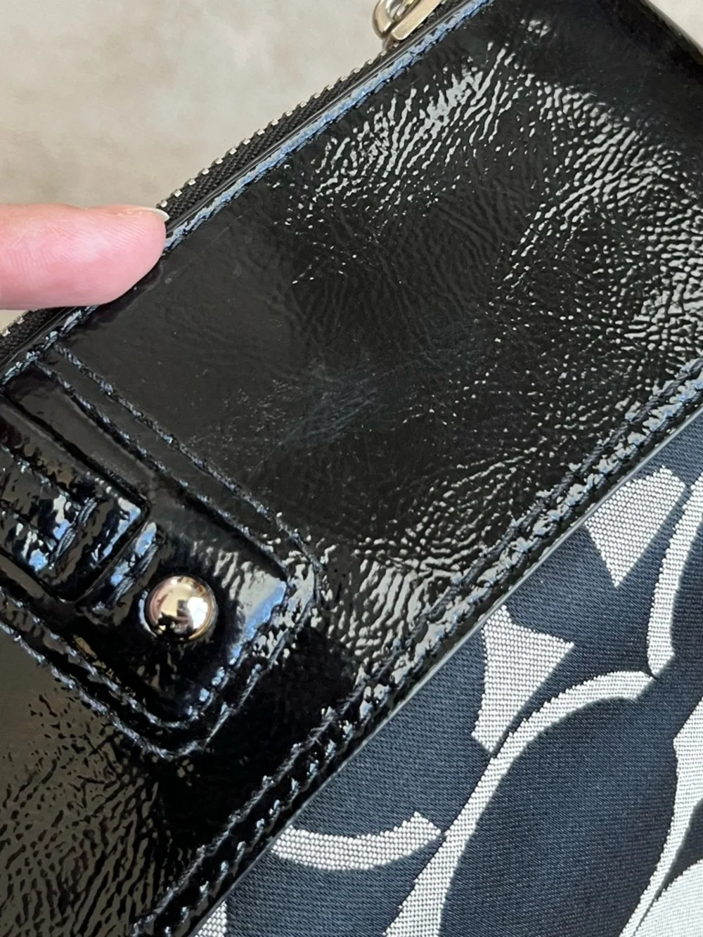 Coach Laura Signature C Vintage Tote Bag - Picture 8 of 10